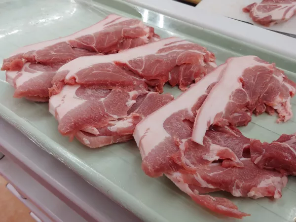 С начала года с территории Тамбовской области проконтролирован более 300 тонн продукции свиноводства во Вьетнам
